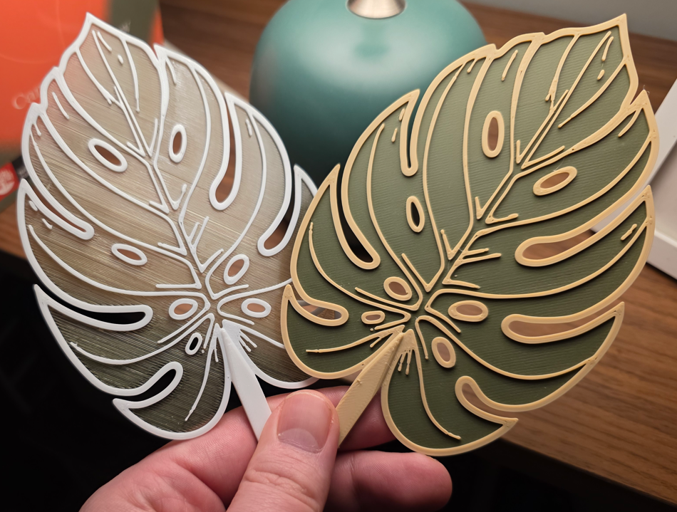 Miniatura 2 do modelo 3D Leaf Lamp - Monstera inspired