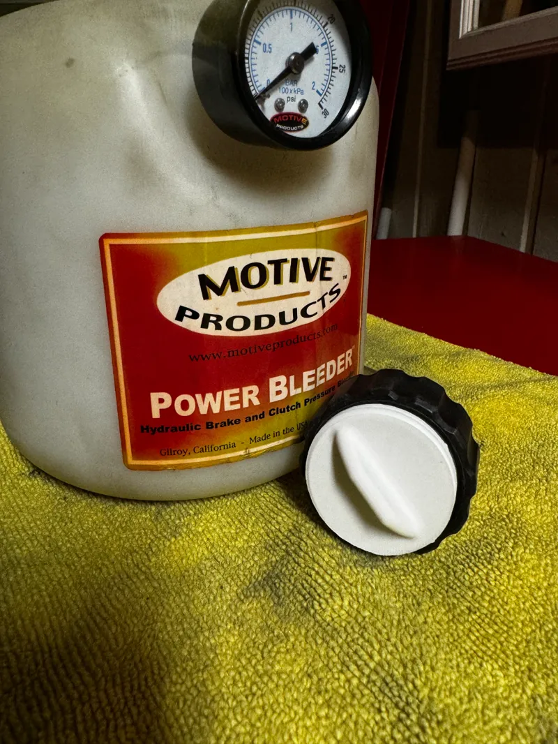 Motive Power Bleeder Euro Plug