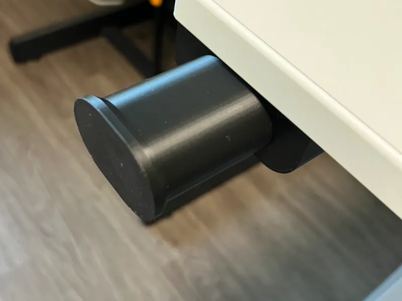 Headphones holder for desk