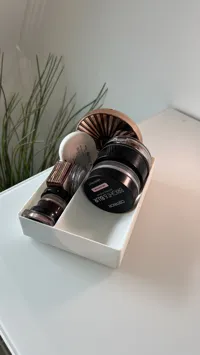Makeup Puder Rund und Liedschatten
