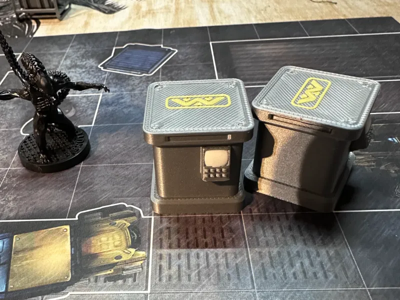 Scifi box for game aliens another glorius day
