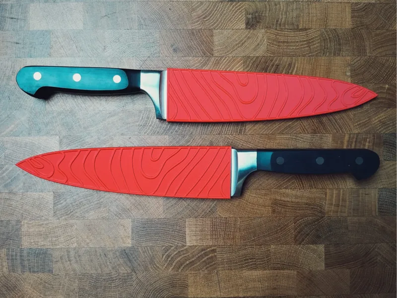 Patterned knife sleeve