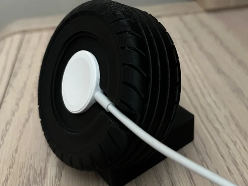 tire apple watch charging stand