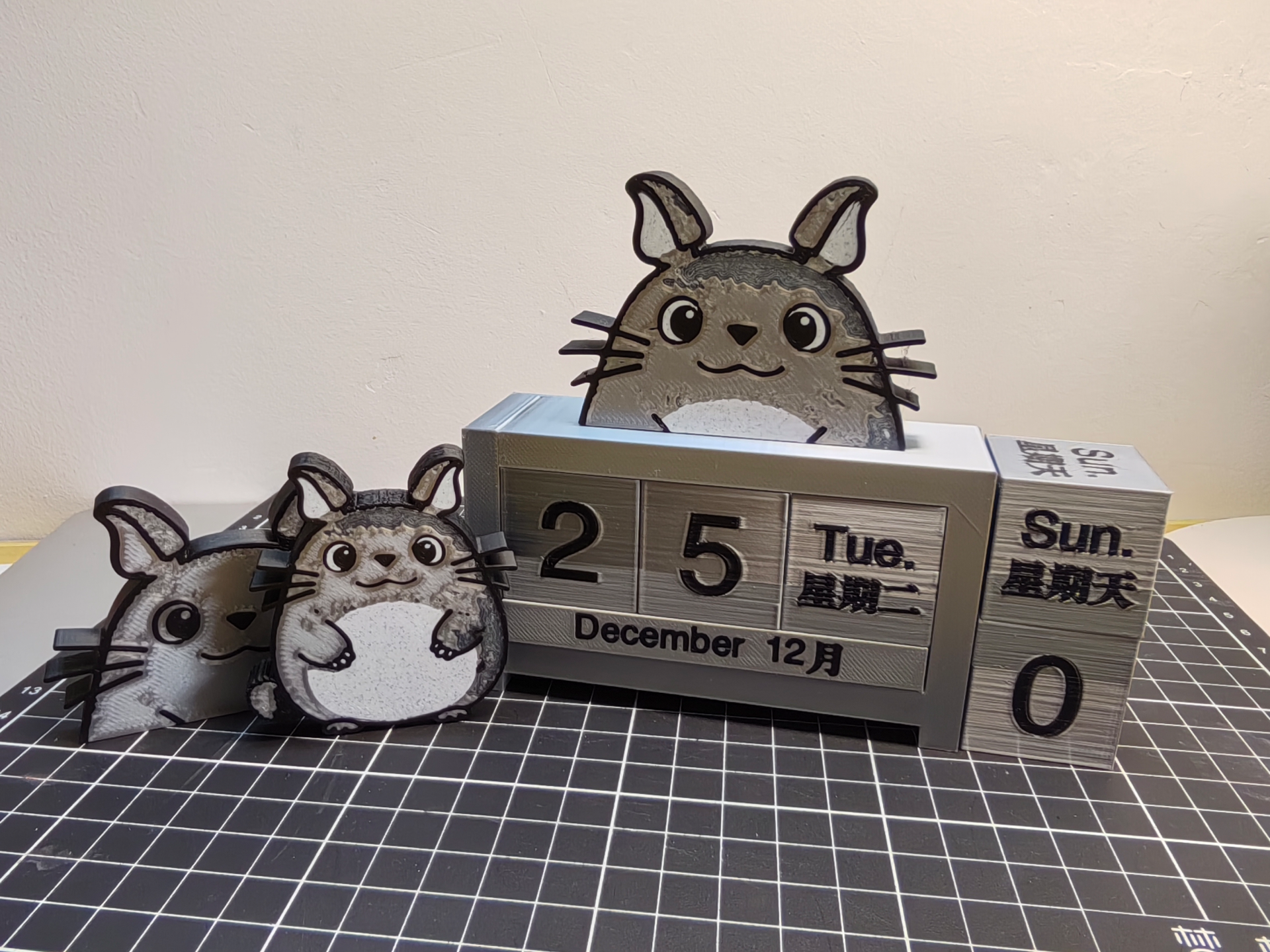 龙猫日期摆件