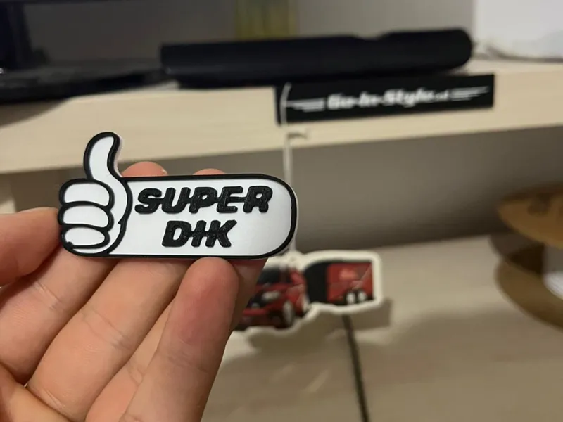 Super-Dik Badge/Pin