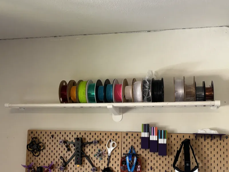 Fillament wall mount