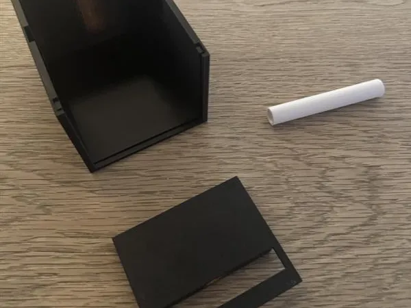 Label Dispenser by RGR