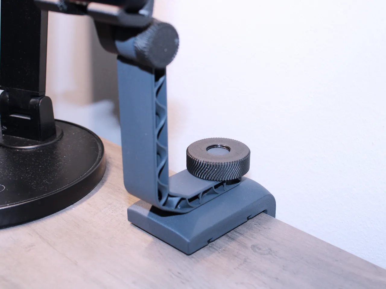 Mechanical Arm Holder Stand for Tablet/Phone view 2