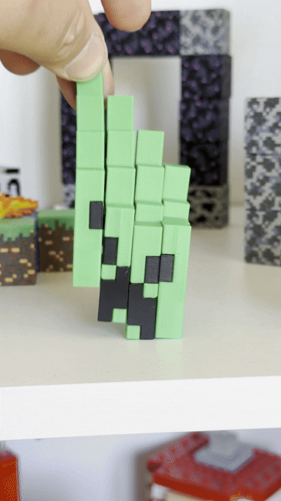 Twisty Minecraft Creeper (AMS & NoAMS)