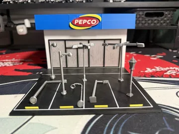 Accesorio de iluminación decorativa: Street Lamps for 1:64 scale cars ,diorama ,garage — vista de referencia 4