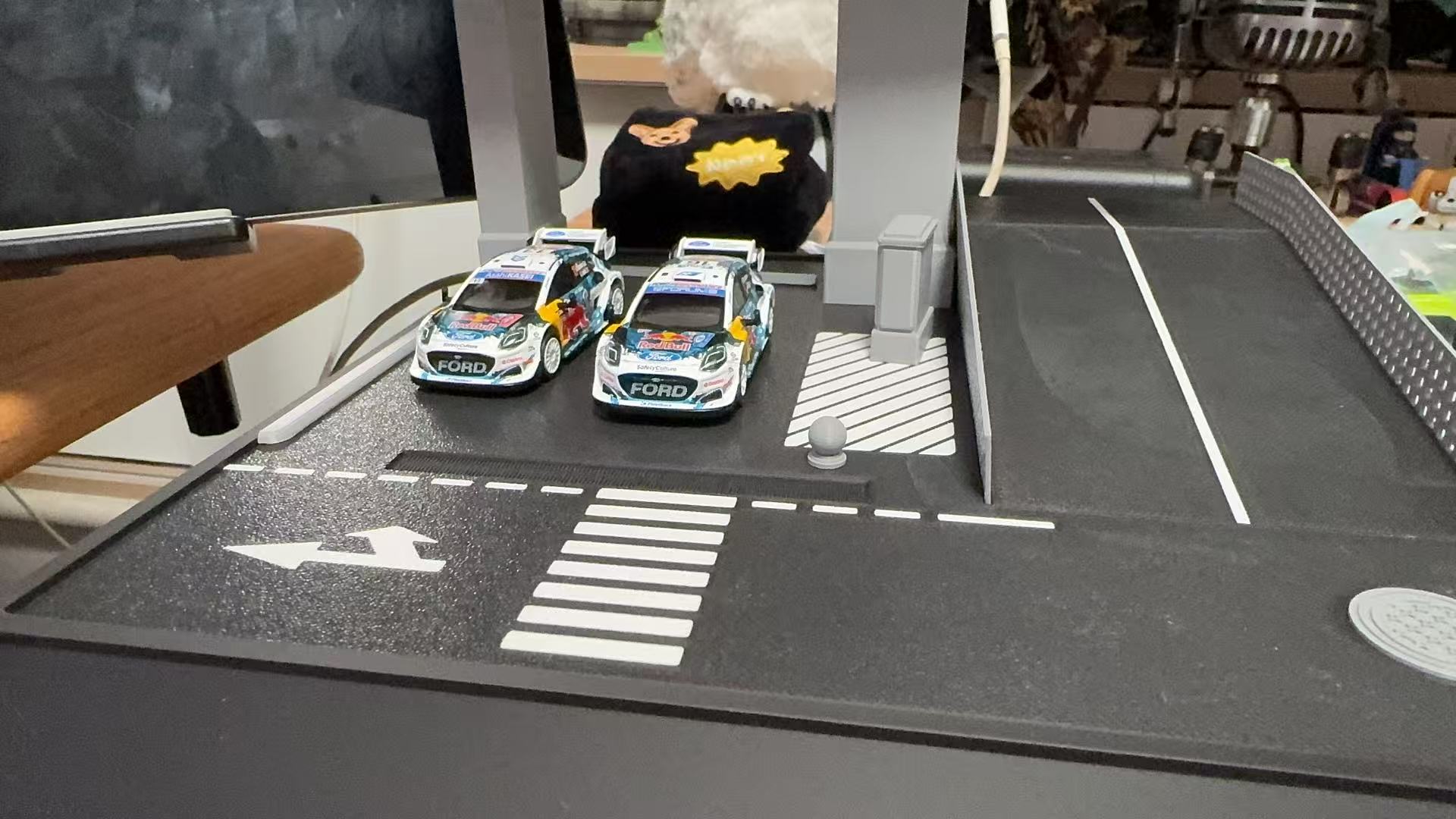 Miniatura 2 do modelo 3D 1/64 车模高架桥场景