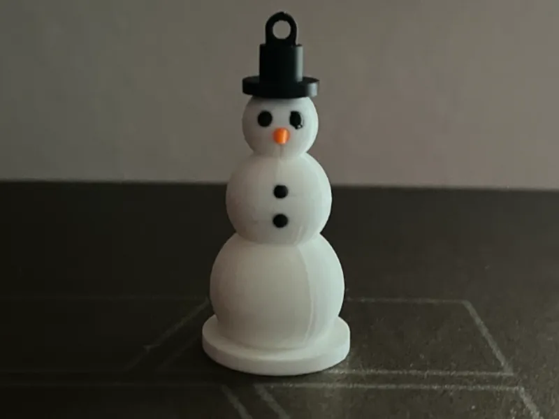 Snowman keychain