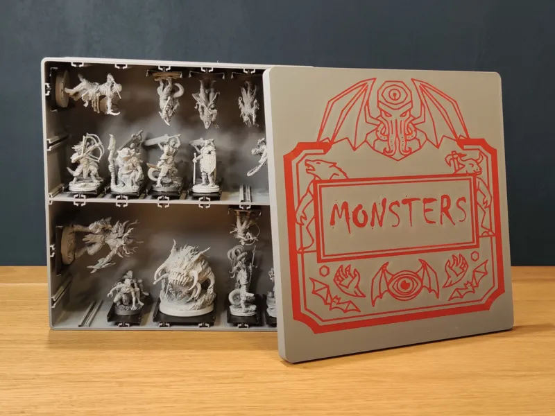 Minis organizer & travel box (D&D,W40K etc)