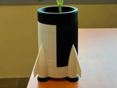 Rocket Plant Pot