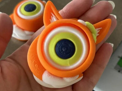 Perfect Layers - Roll Eye The Fox!