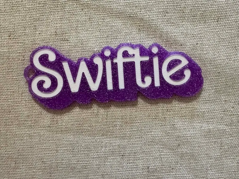 “Swiftie” Keychain / Tag