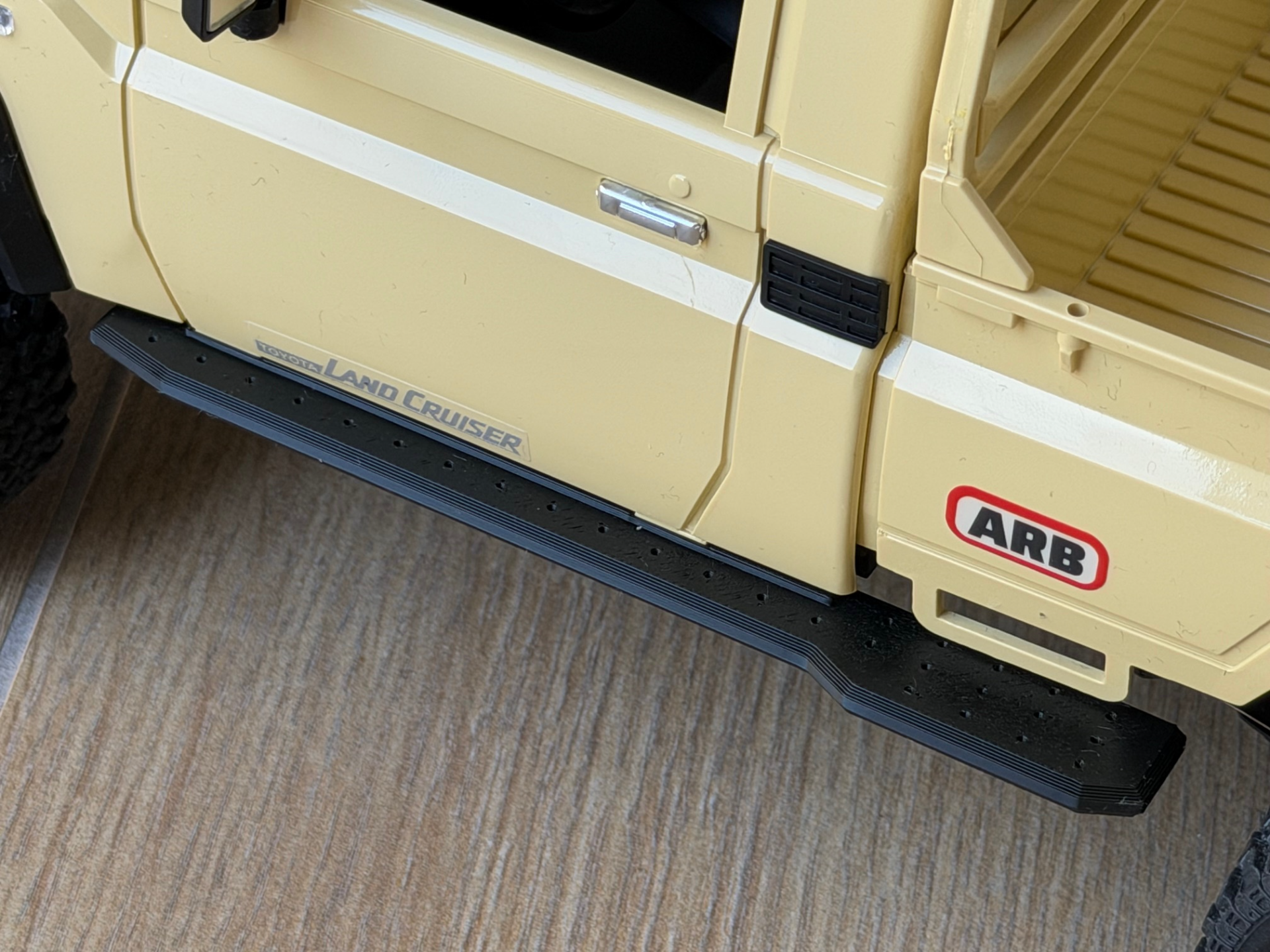 Rock Sliders for MN82 (1:12 LC79)