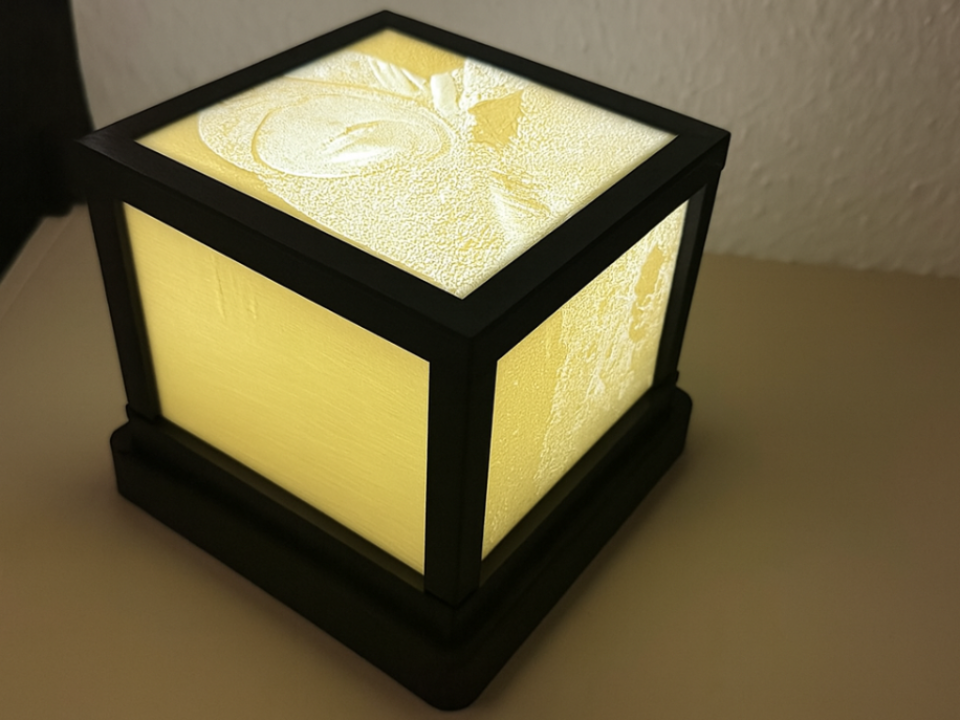 Lithophane cube landscape format