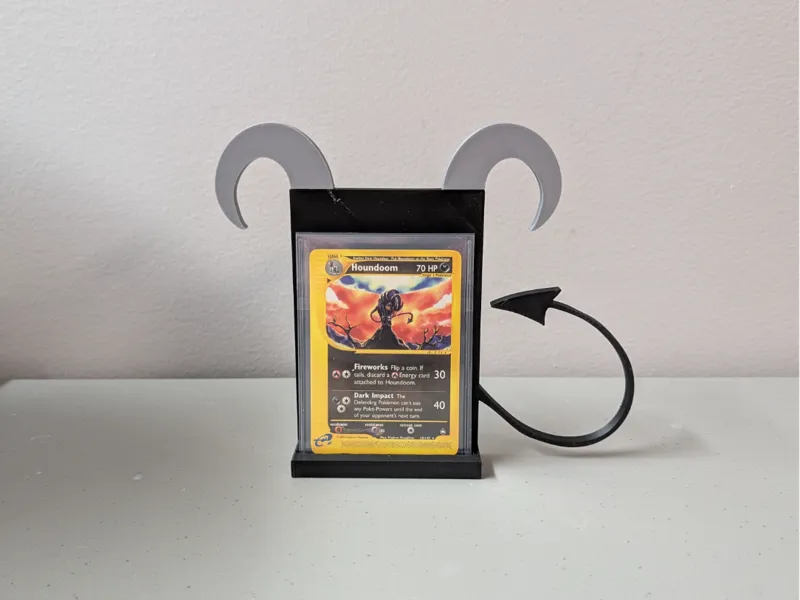 Houndoom Card Stand