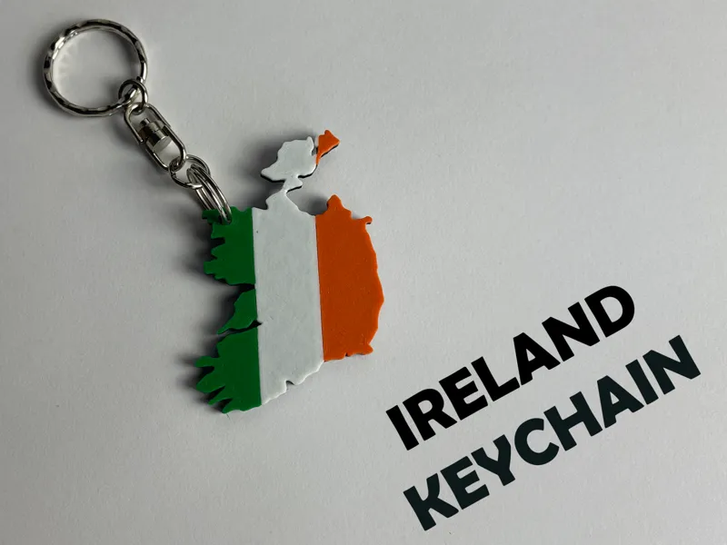 Ireland Keychain – Country Silhouette