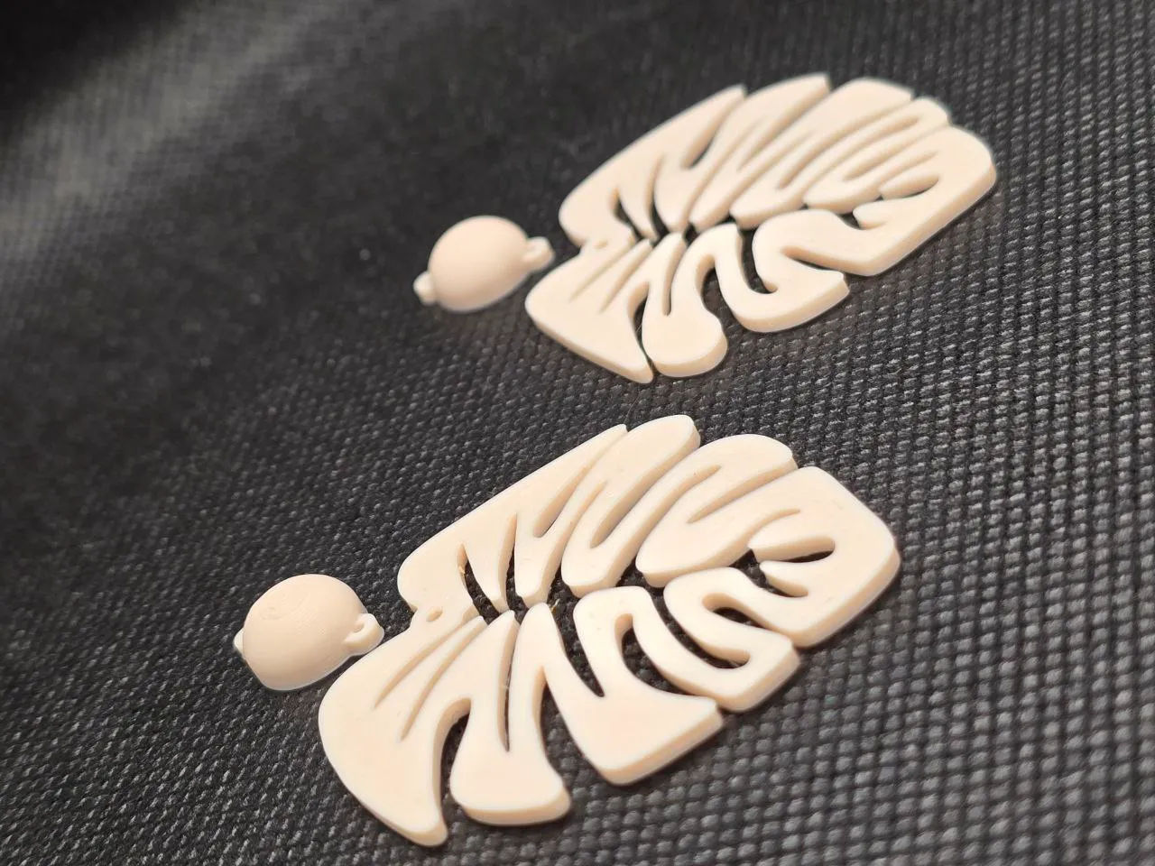 Earrings with leaves view 4