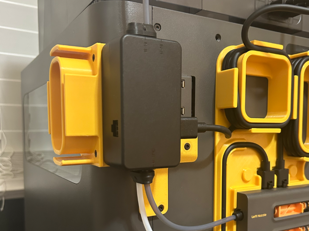Mounted Vertical Filament Switch+Cable Management