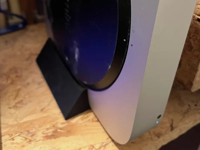 Mac mini stand