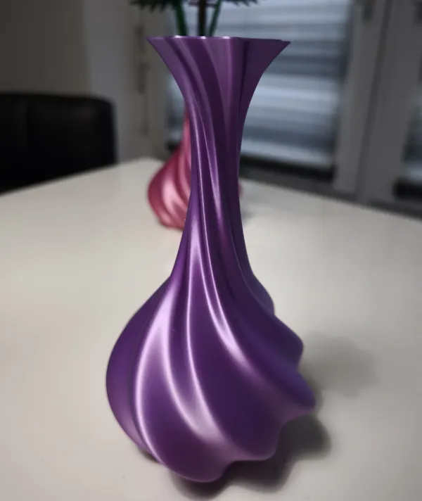 https://makerworld.bblmw.com/makerworld/model/USba0c7070d29009/design/2025-01-11_ff11fba477989.jpg