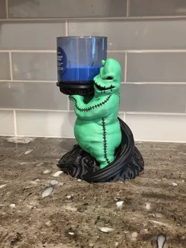 Accesorio de iluminación decorativa: Oogie Boogie Bath and Body works candle holder — vista de referencia 5
