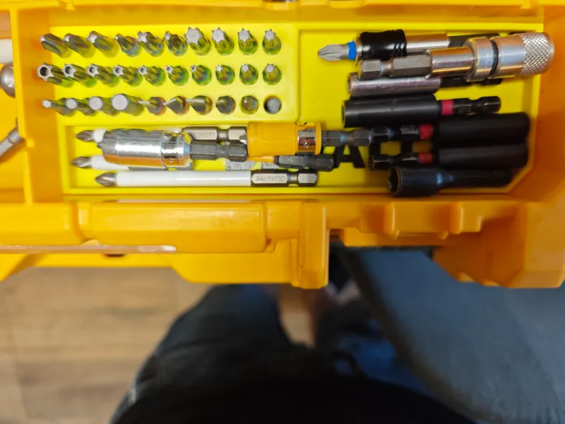 Organizér bitov do kufríka DeWALT DCK551P3T