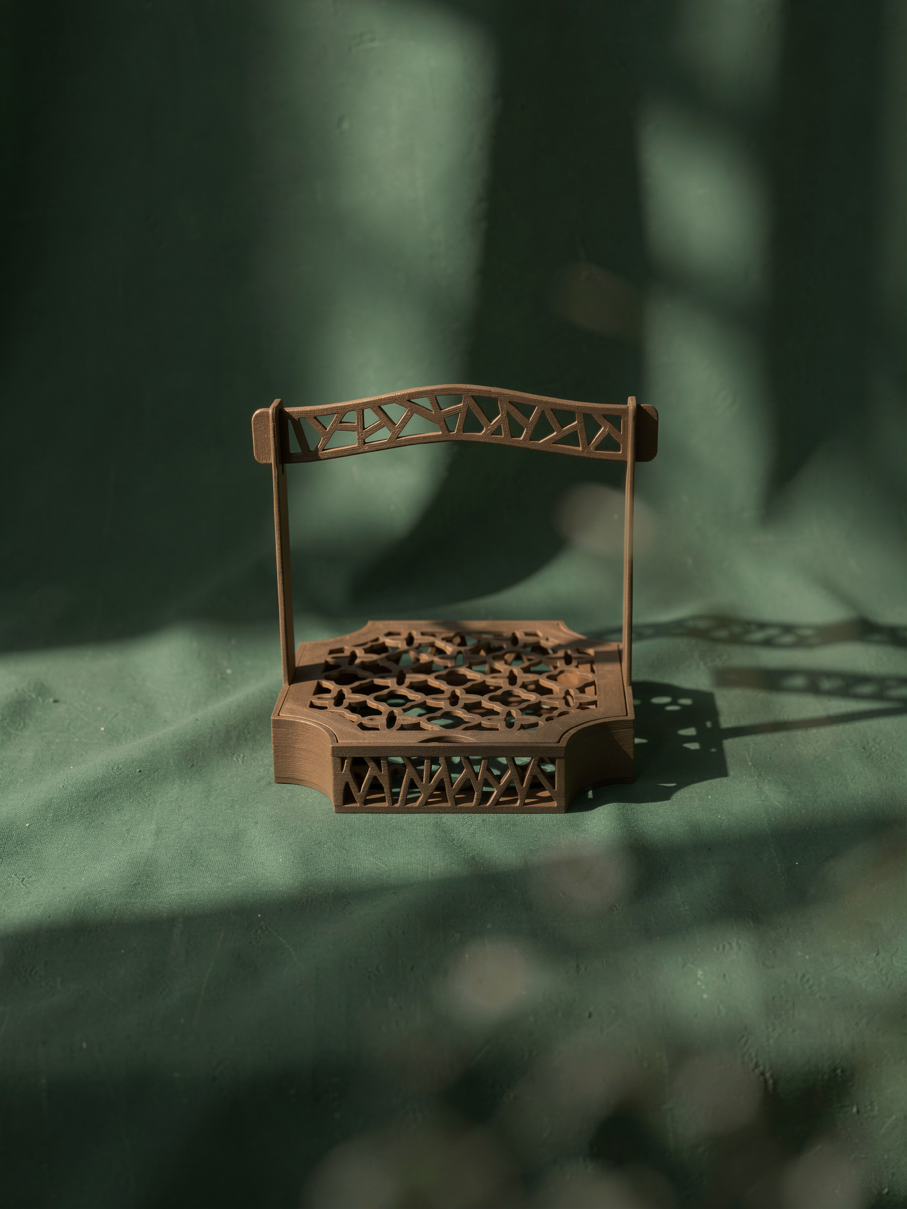 Miniatura 2 do modelo 3D 苏式糕点拼盘—带首饰盒版