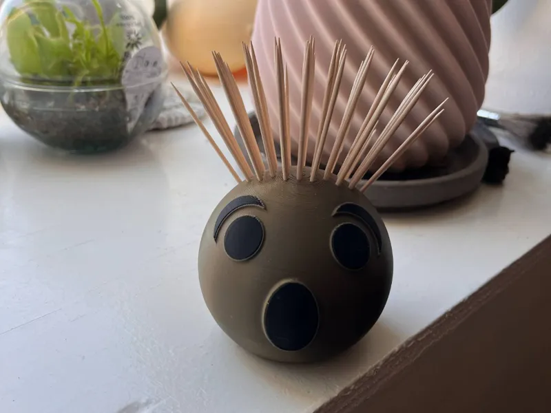 Toothpick holder