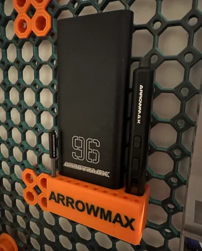 ArrowMax holder for Multiboard with bit slots