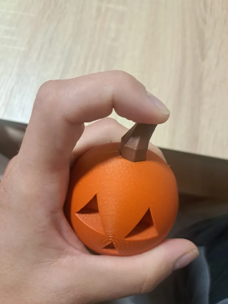 Pumpkin Jack Flexi - Free 3D Print Model - MakerWorld