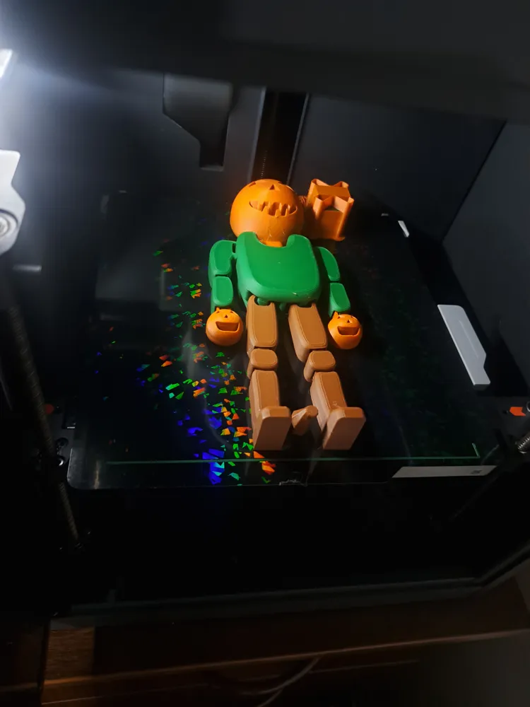 Pumpkin Jack Flexi - Free 3D Print Model - MakerWorld
