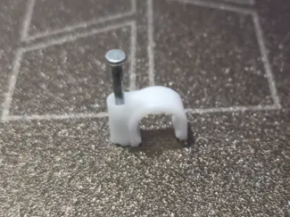 Cable clamp bracket