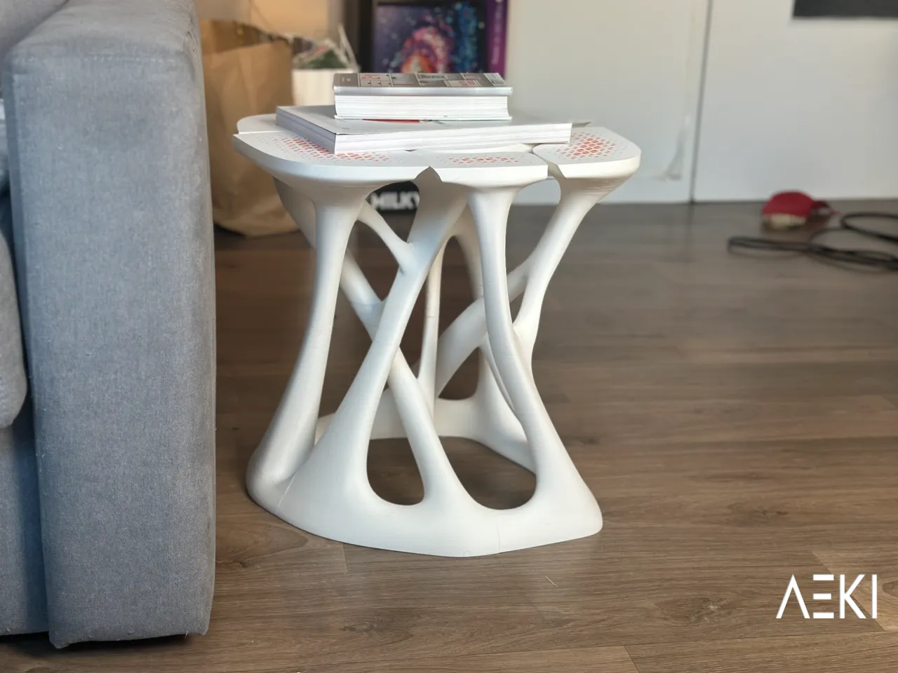 Side table view 2