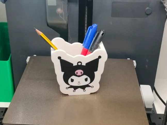 Kuromi Pen Holder