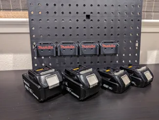 Makita 18v Battery Holder Pegboard compatible