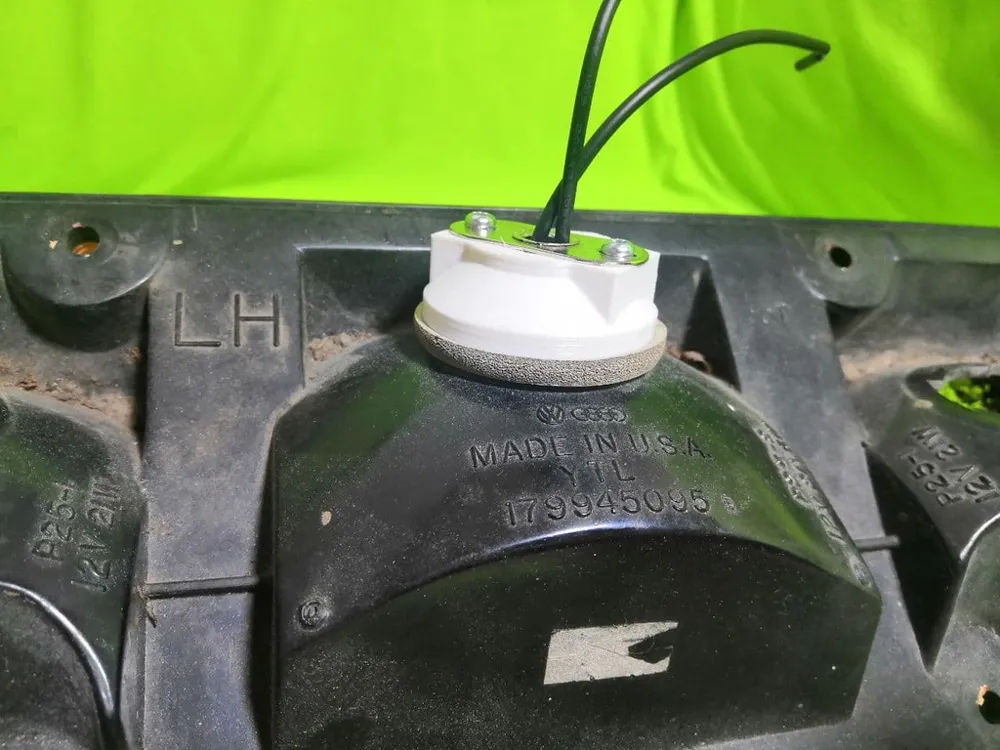 MK1 VW Caddy Pickup light bulb holder. by jori.helin MakerWorld