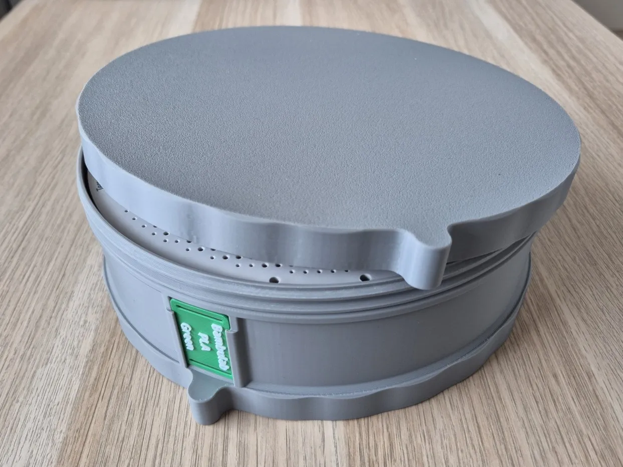 Filament spool storage box + silica & filament tag view 3