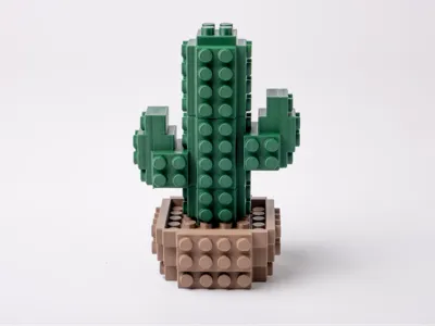 LEG0 Cactus Sculpture – Unique & Playful 3D Art