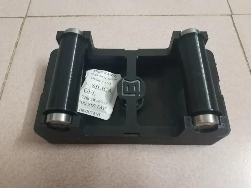 4.2L干燥箱料架 中盒 分体简易版 spool holder printed by A1mini
