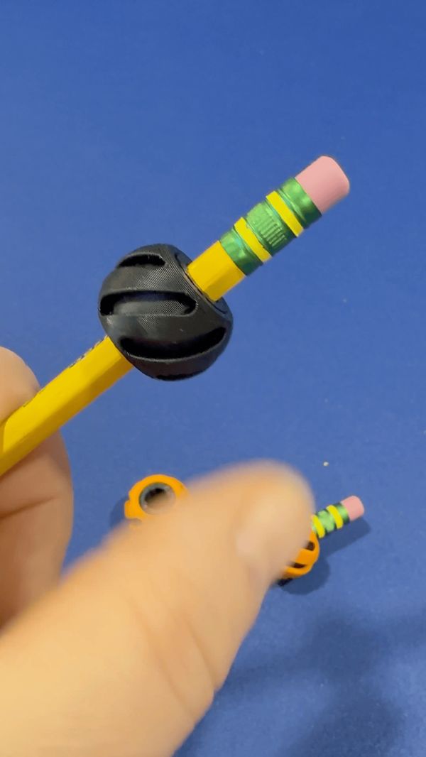https://makerworld.bblmw.com/makerworld/model/USba44949a876d86/design/b211c1c77fa058a1.gif