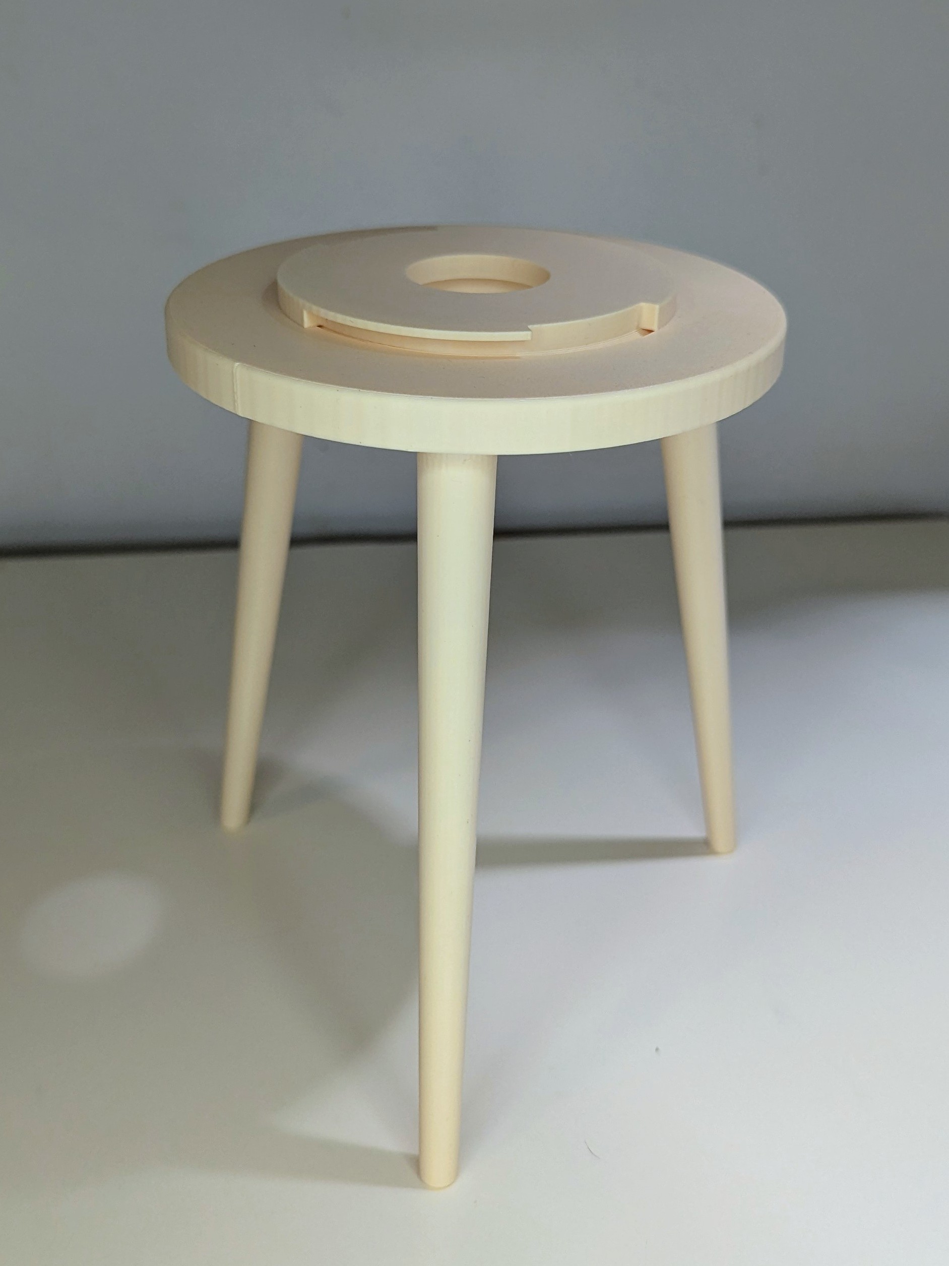 Miniatura 3 do modelo 3D Medusa Table Lamp
