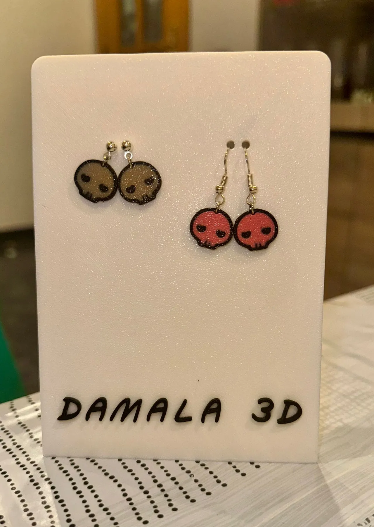 PENDIENTES CALAVERA KUROMI view 2