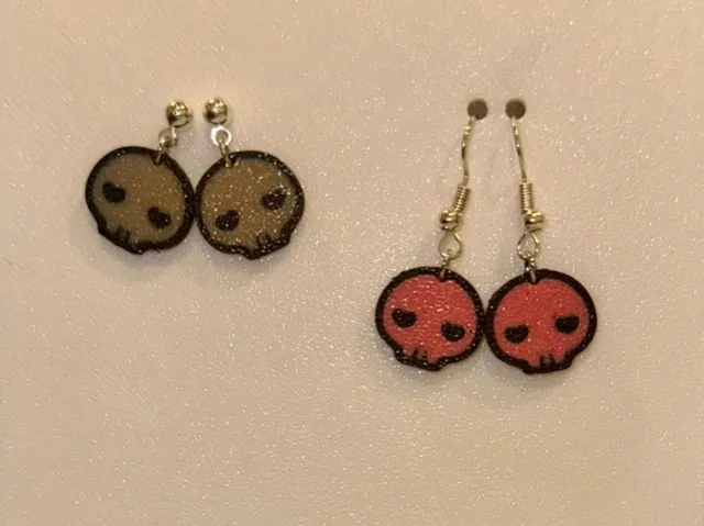 PENDIENTES CALAVERA KUROMI