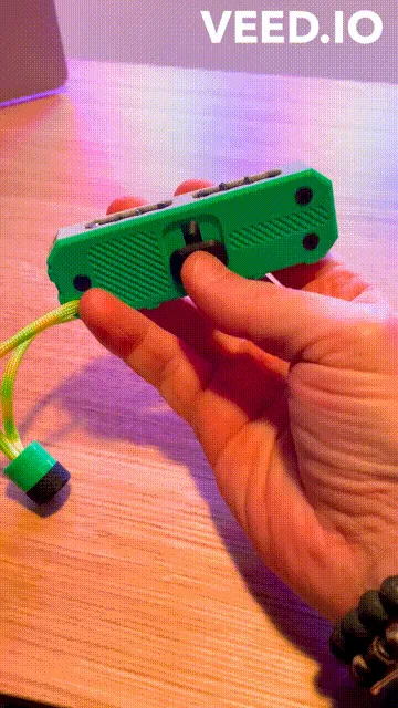 SmartBits - Magnetic screwdriver bits holder view 2