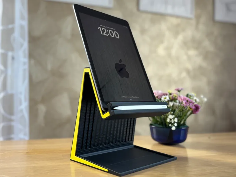 Tablet Stand with interchangeable Cover