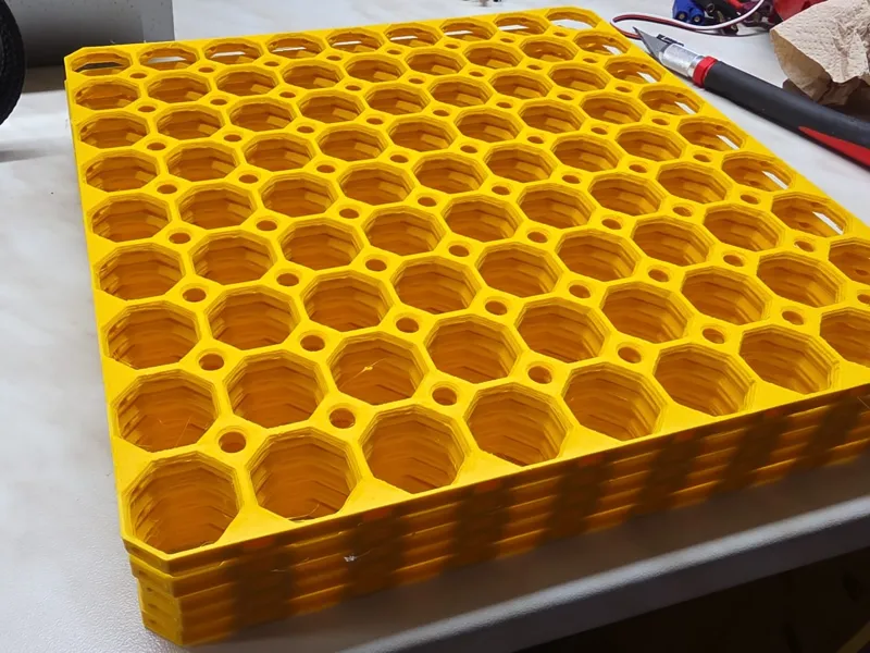 Piastra 6x6 Multiboard impilata a 10 pezzi